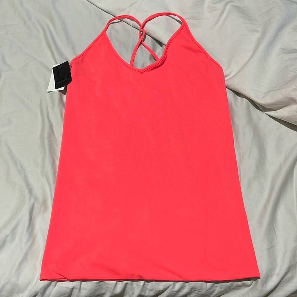 Victoria’s Secret L melon stretch workout tank NWT double layer same material
